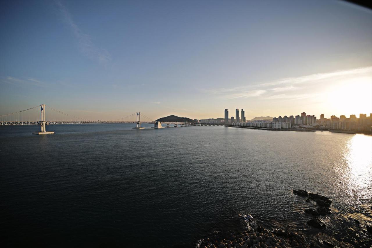ベスト ルイス ハミルトン ホテル グォンガン 釜山広域市 エクステリア 写真